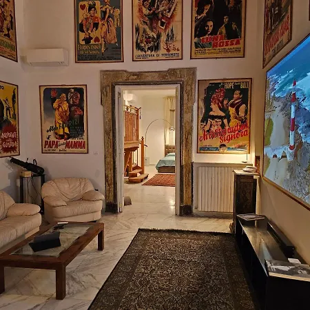Bed & Breakfast The Spanish Palace, Suites, Rooms, & Terraces 3*