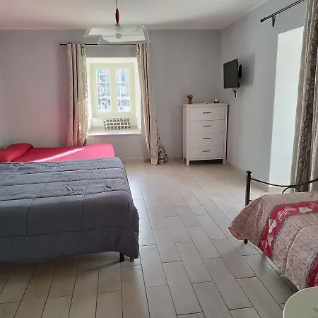 Piazza Dante 22 Apartment Naples