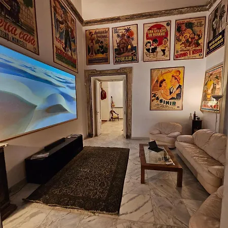 The Spanish Palace, Suites, Rooms, & Terraces 3*