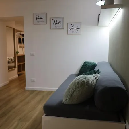 Casa Viscardi * Neapol