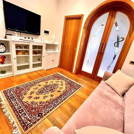 Sivy Casa Vacanze Apartment *