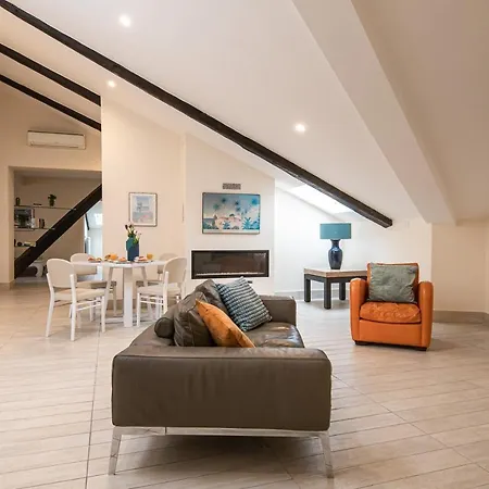 דירה Les Maisons