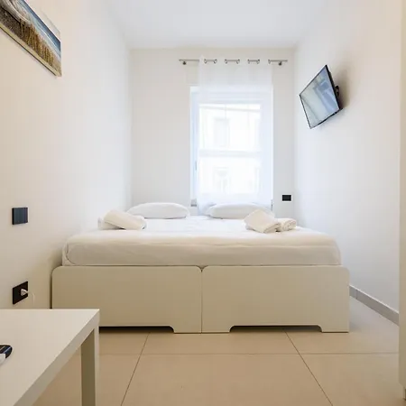 Apartment Via Niccolo Tommaseo 4 - 3 *
