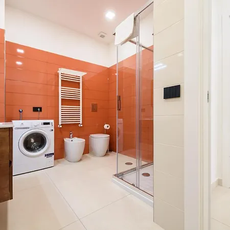 Via Niccolo Tommaseo 4 - 3 Apartment *
