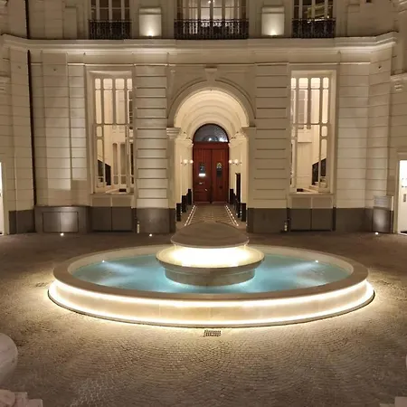 Apartamento Piazza Luxury Nel Cuore Di Nápoles