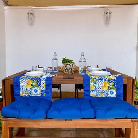 Casa Con Terrazzo In Centro Apartment Neapel