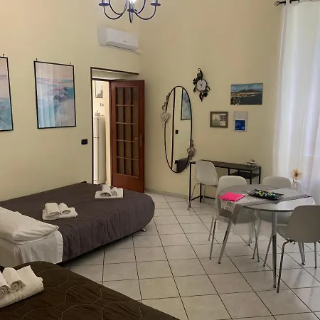 Centro Storico La Casa Di Ciro * Naples