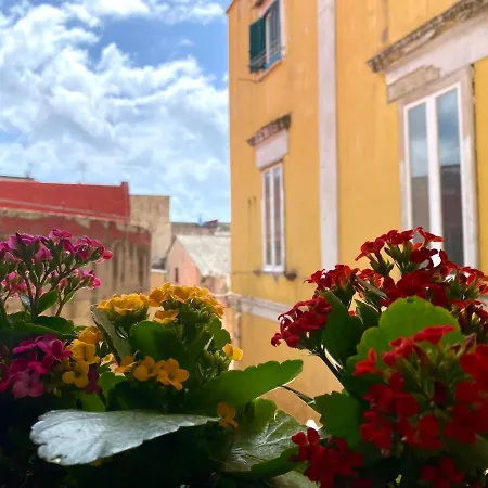 Casa Con Terrazzo In Centro