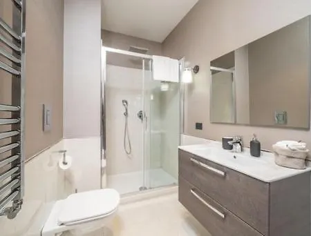 Apartamento Piazza Luxury Nel Cuore Di Nápoles