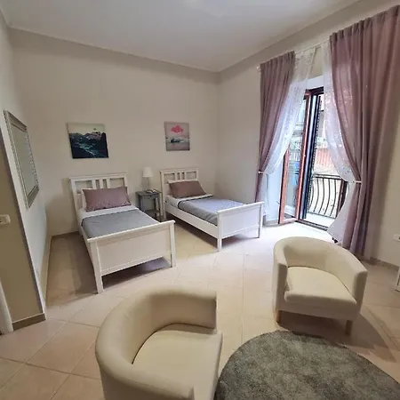 Appartamento Palizzi's Behind Plebiscite Square Napoli