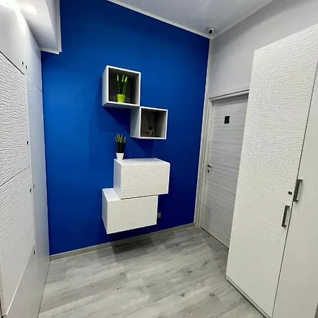 Punto House Naples