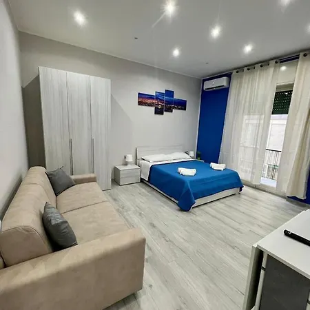 Punto House Naples
