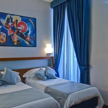 Western Plaza Hotel 4*