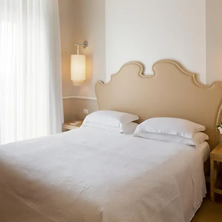 Starhotels Terminus 4*