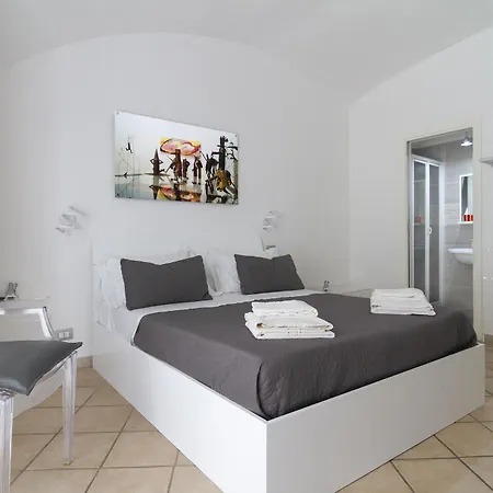 Bed & Breakfast Maison Du La Rua (adults Only) 2*
