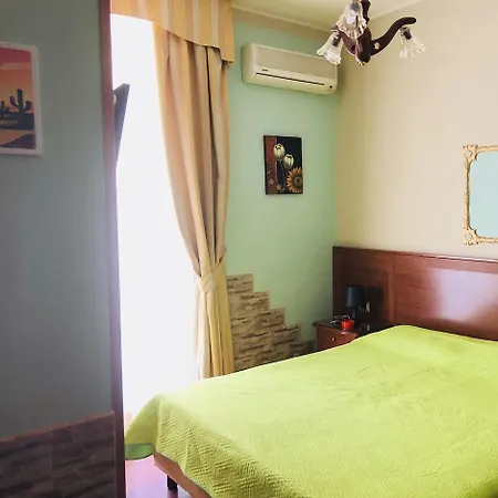 Hotel Iris *