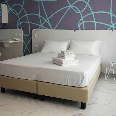 Art Piazza Carita' Hotel