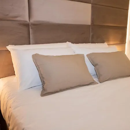 Caracciolo18 - Gb Apartament
