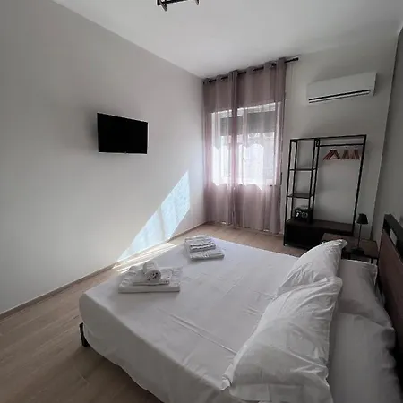 Medusa Duomo Guest house *