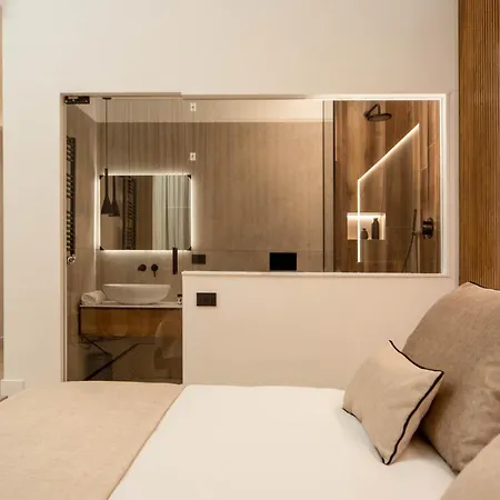 Hotel Mamalu - And