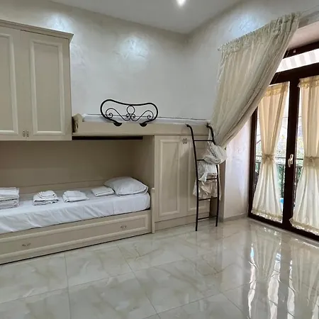 Sasi Bed & Breakfast Naples