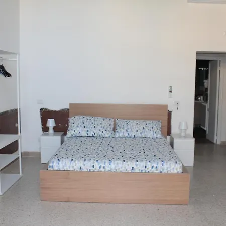 Bed & Breakfast My Way Toledo *