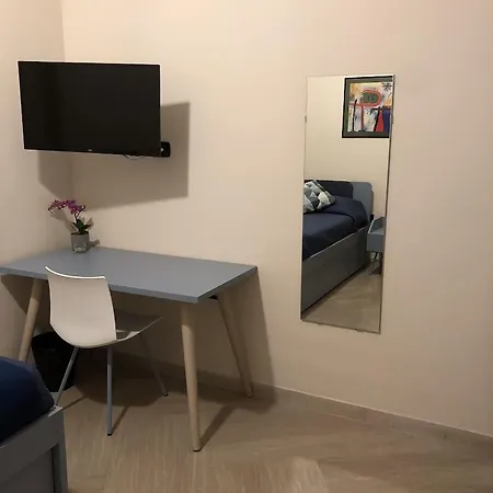 Napoli City Inn Bed & Breakfast 3*