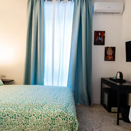 Bed and Breakfast Naos *