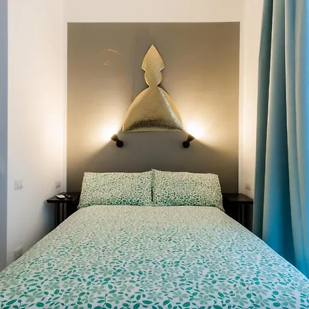 Naos Bed and Breakfast