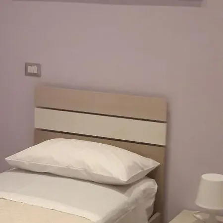 Appartamento La Dimora Di Dora Napoli