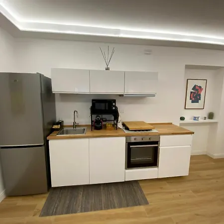 Apartment Scarlatti 67 *