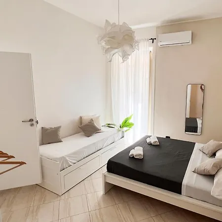 Cozy * Naples
