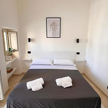 Cozy Bed & Breakfast Naples