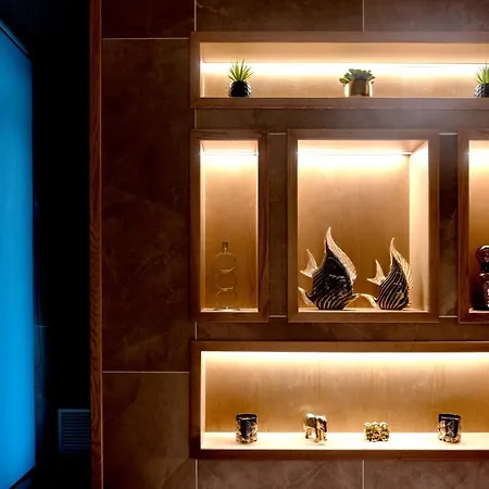 Domina-boutique Apartment Neapel