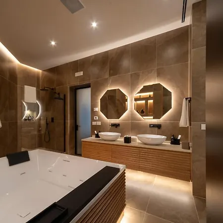 Domina-boutique Apartment Neapel