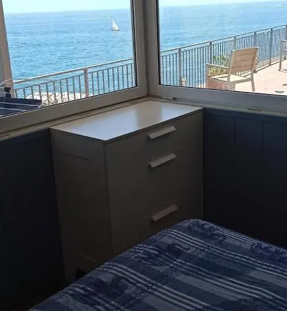 Apartment Sospesi Tra Cielo E Mare *