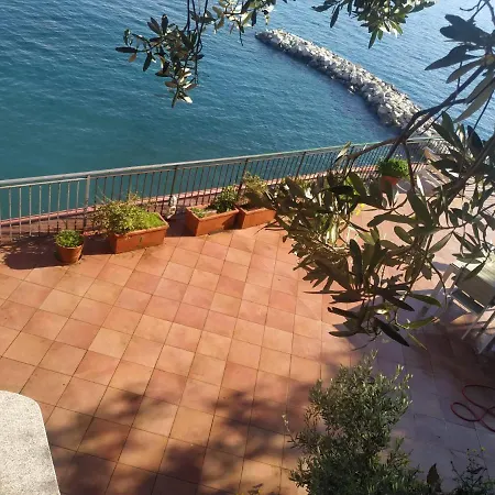 Sospesi Tra Cielo E Mare Apartment