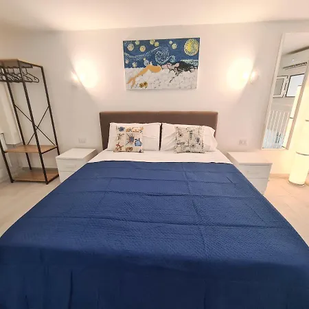 Apartment Partenope Dorata *