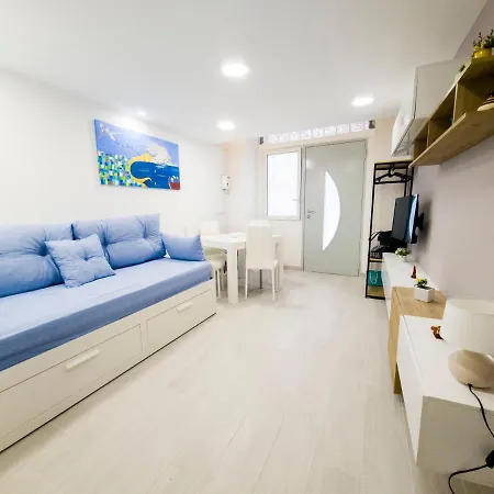 Partenope Dorata Apartment *