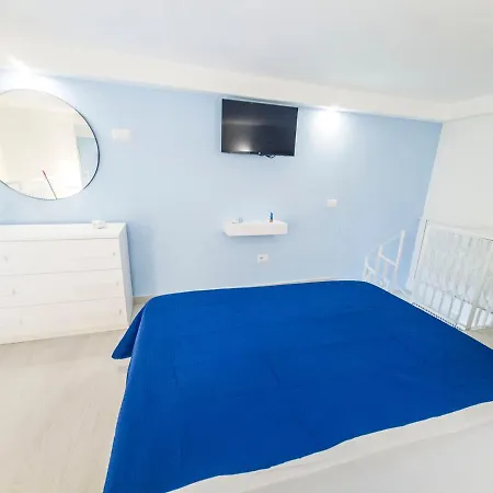 Partenope Dorata Apartment Naples