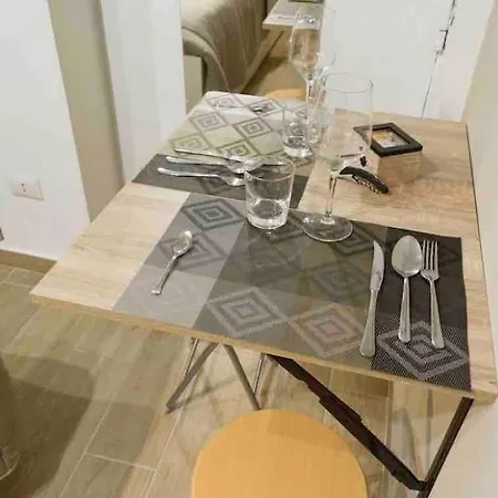 Casina In Centro Storico Apartment