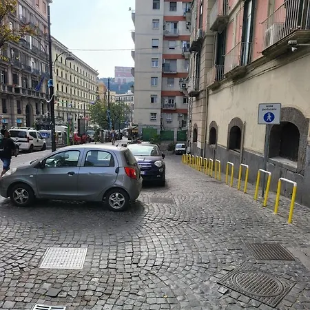 Megara House * Napoli