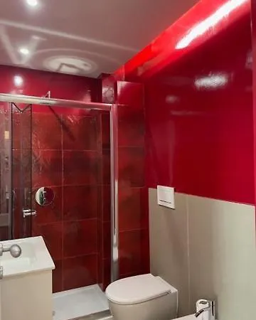 The Napolitaner - Duomo Suites Naples