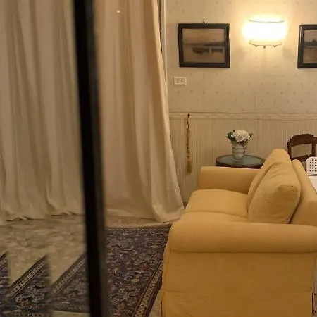 Affittacamere Domus Diocleziano Napoli