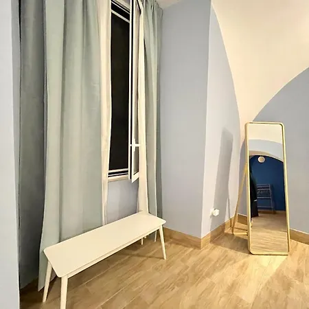 Apartment Nel Vico Naples