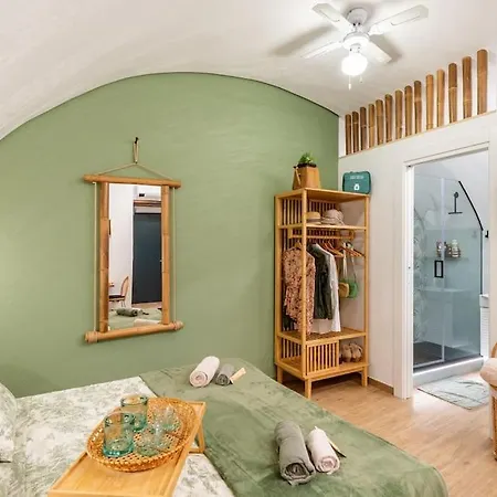 Varriale House Ecogreen Parking Free Per Small Car Naples
