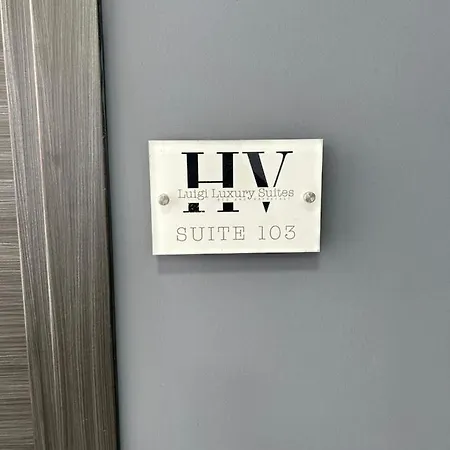Luigi Luxury Apartment Naples