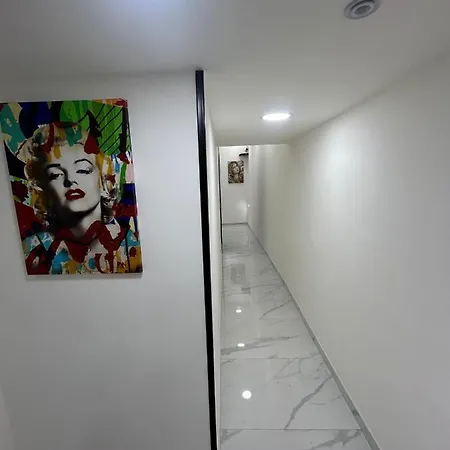 Luigi Luxury Apartment