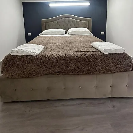 Luigi Luxury Apartment