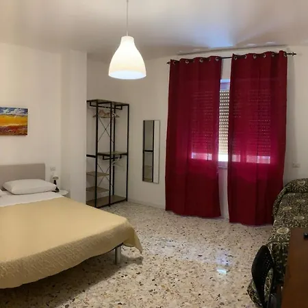 Tre Al Centro Di Affittacamere Napoli